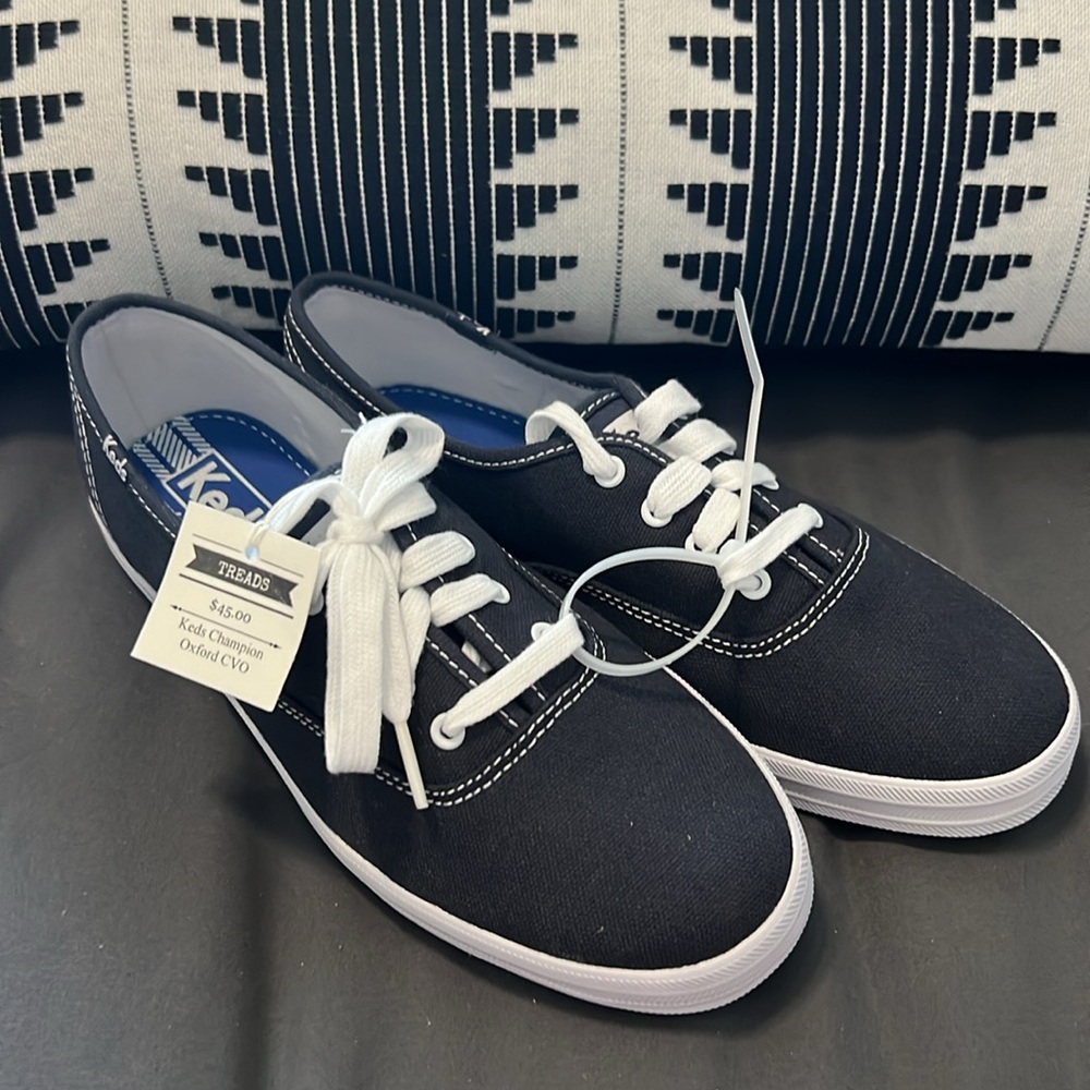 Keds 6.5 navy blue white new shoes sneakers kicks Women’s woman’s Oxford cham…